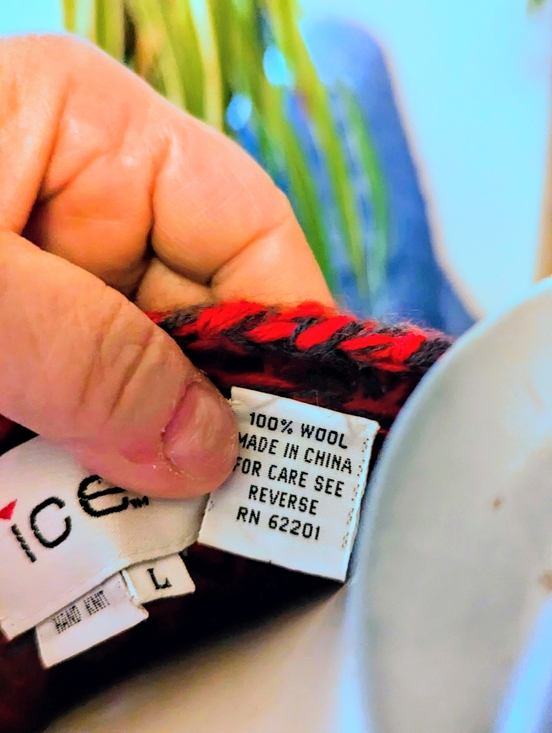 Vtg Unisex Ice Gorgeous 100% Red/Grey Wool Thick Cableknit Ski Sweater Sz Lg - Picture 3 of 3